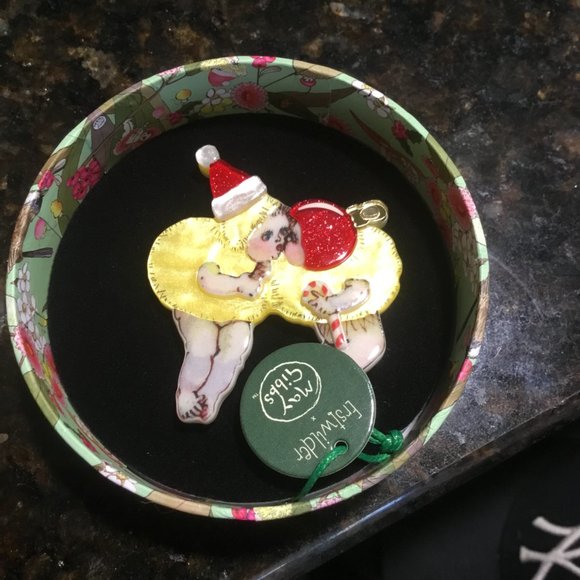 Erstwilder   May Gibb  collab brooch new - Picture 2 of 3